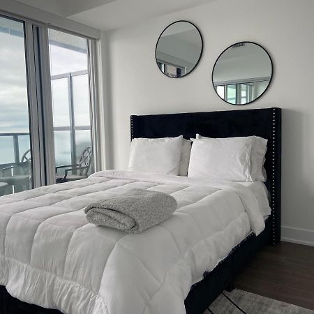 1 Bedroom Waterfront Condo 多伦多 外观 照片